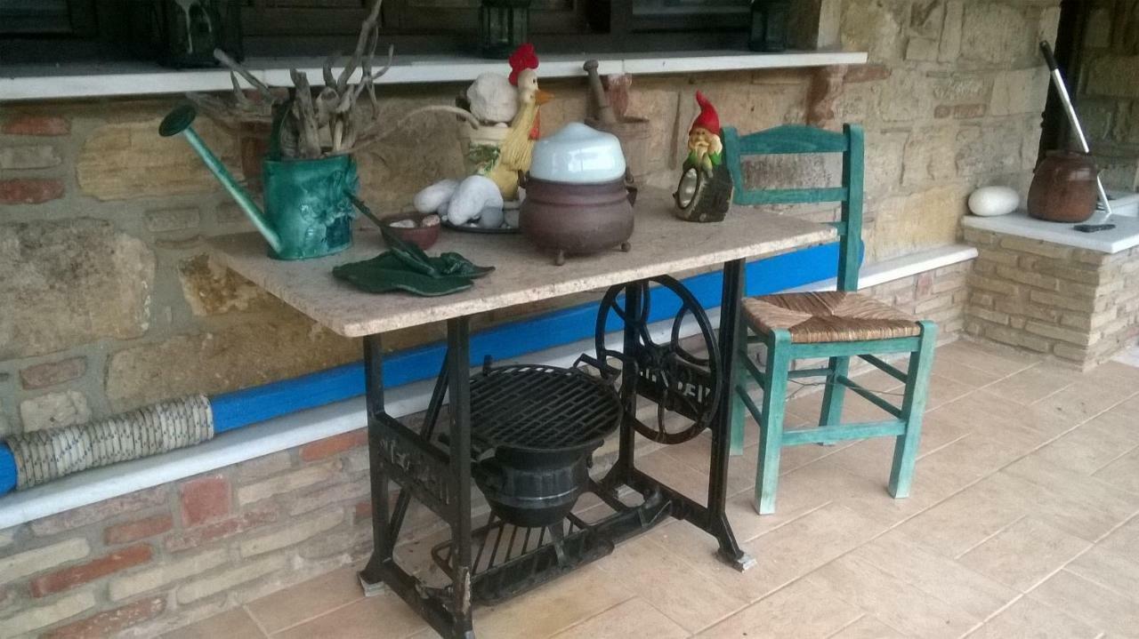 LimniónasKalogirou Stone House公寓 外观 照片