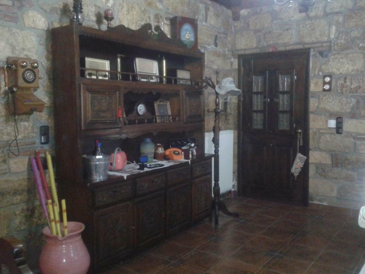 LimniónasKalogirou Stone House公寓 外观 照片